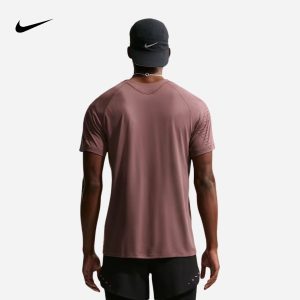 DRI-FIT ADV STRIDE PLUS T-SHIRT